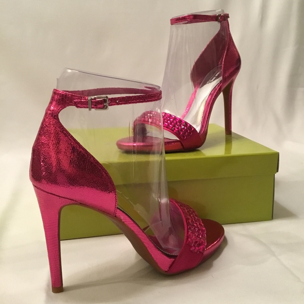 🌺OFFERS?🌺 Gianni Bini Bing Glitzie Magenta Heel